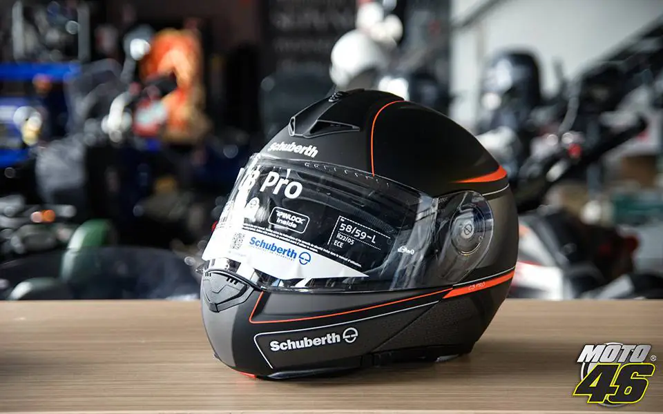 Stylowy i elegancki C3 Pro Dark Classic Red