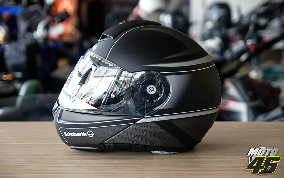 Stylowy i elegancki C3 Pro Dark Classic Red