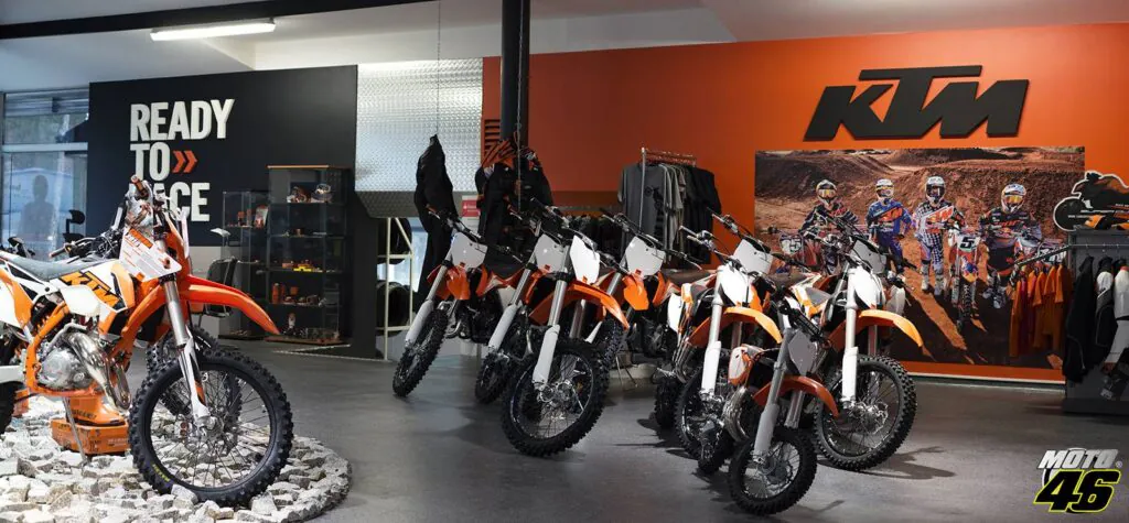 KTM pęka w szwach! Pełna gama motocykli na rok 2016 już w salonie MOTO46!