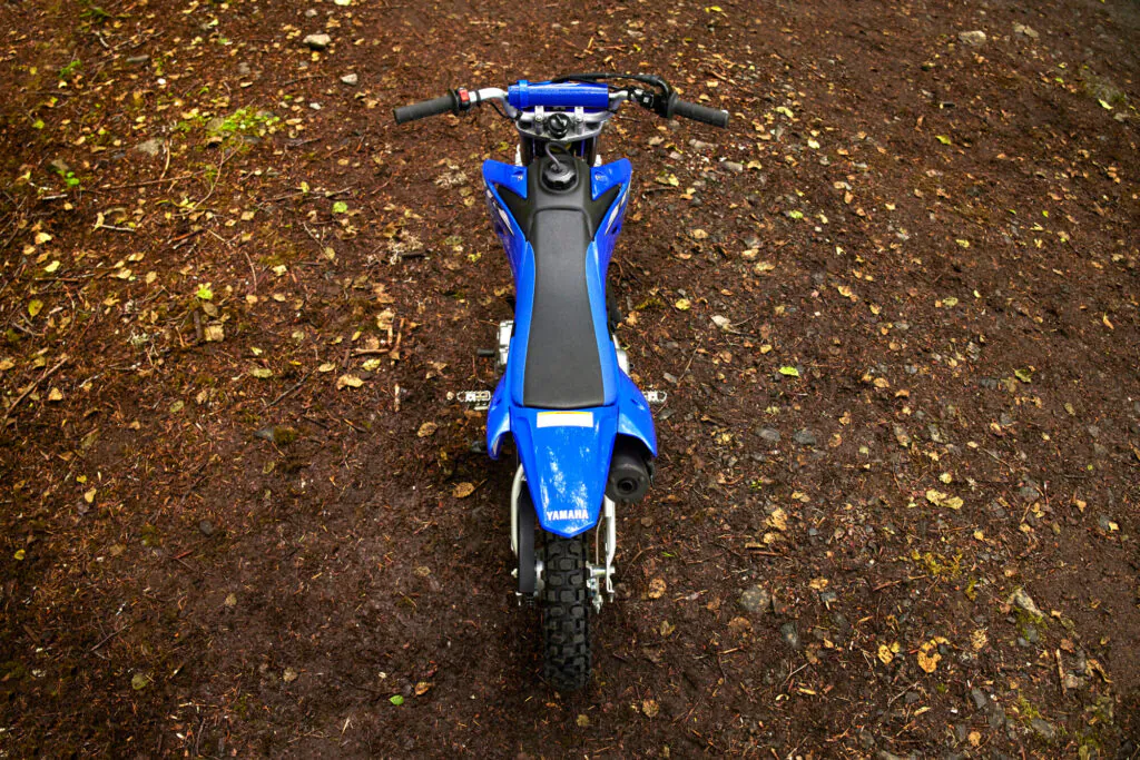 Atrakcyjny wygląd i lekkie motocrosowe nadwozie