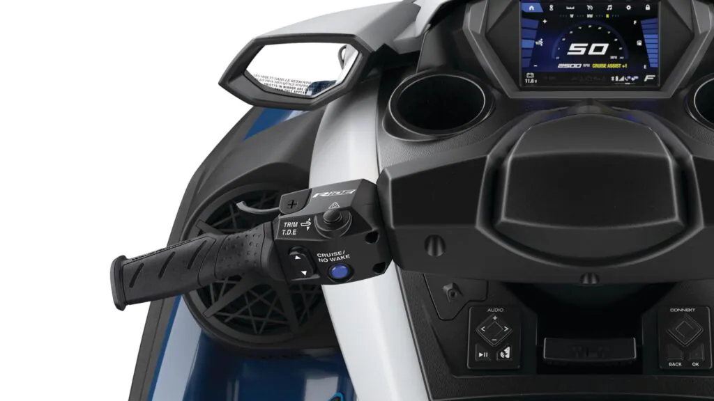 System RiDE® (Reverse with Intuitive Deceleration Electronics – intuicyjny system sterowania z elektronicznym biegiem wstecznym)