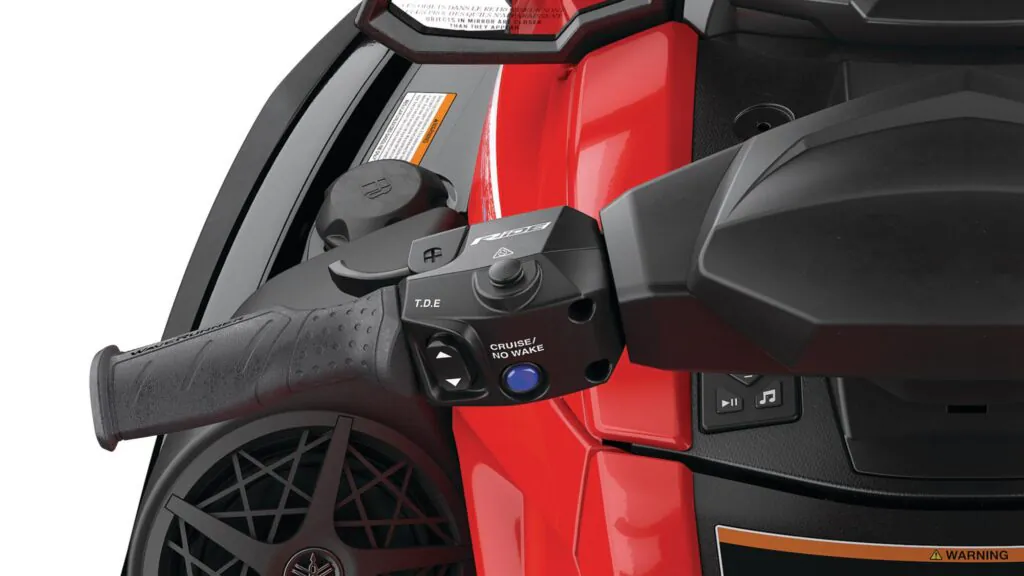System RiDE® (Reverse with Intuitive Deceleration Electronics – intuicyjny system sterowania z elektronicznym biegiem wstecznym)