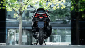 XMAX 125 Tech MAX 2025