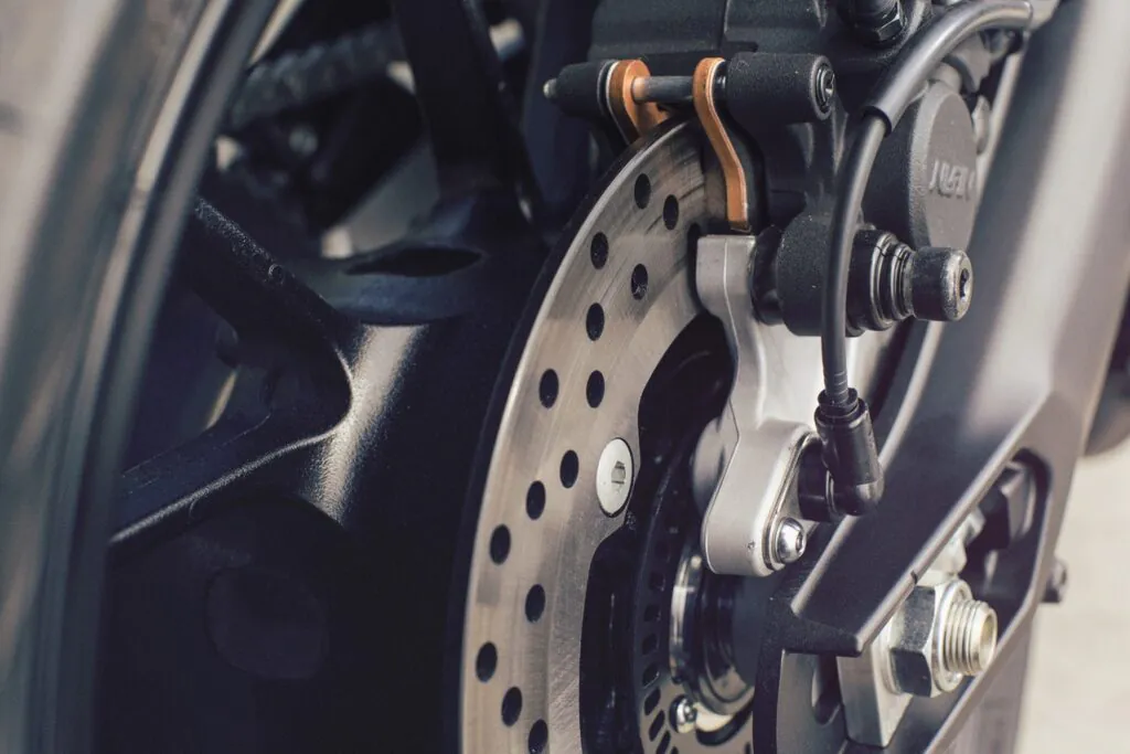 Premierowy pokaz Yamahy XSR900 już 14 kwietnia!