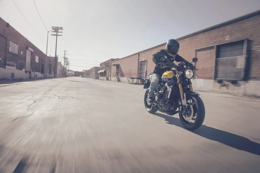 Premierowy pokaz Yamahy XSR900 już 14 kwietnia!
