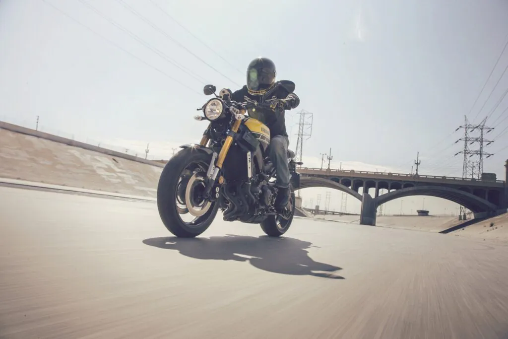 Premierowy pokaz Yamahy XSR900 już 14 kwietnia!