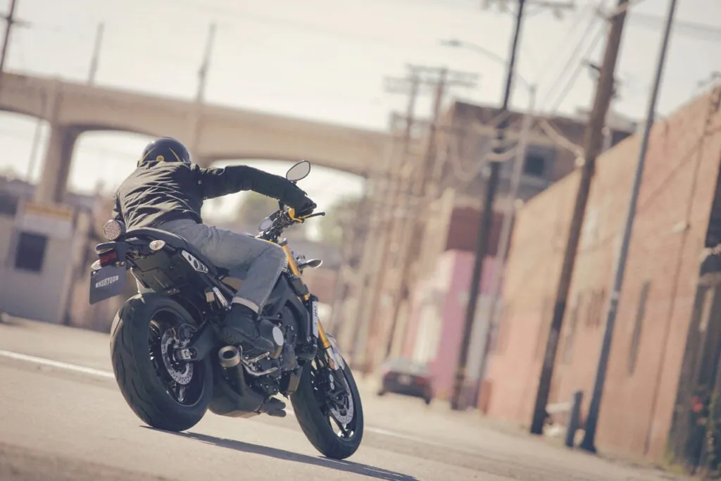 Premierowy pokaz Yamahy XSR900 już 14 kwietnia!